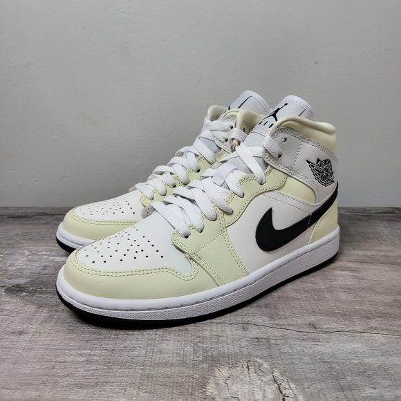 NEW Women's Size 7 Jordan 1 Mid 'Coconut Milk' - BQ6472-121 - Picture 3 of 10